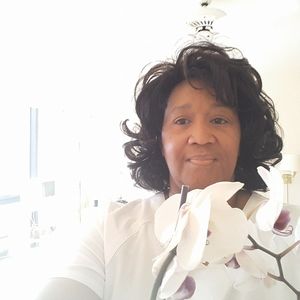 Meet your Posher, Ladonna